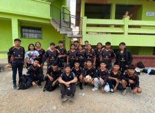 GU001-School Soccer Team