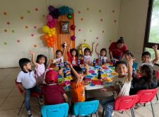 GU004 Celebrating children´s day
